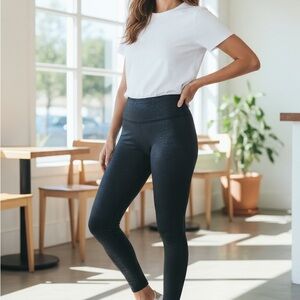 Faux lewther shiny coated Black High-Waisted Leggings